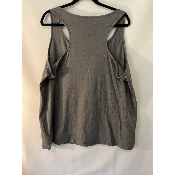 Torrid Disney “The Little Mermaid” Gray Screen Print Tank Top size 2X - Picture 4 of 6